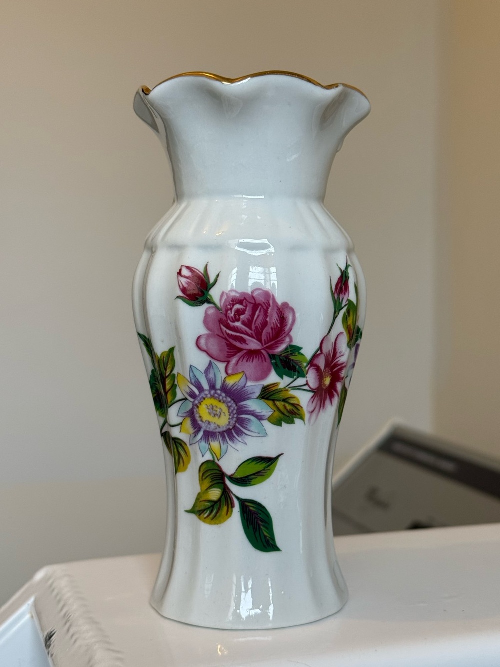 Bavarian 6" Vintage MCM Gold White Bright Floral Porcelain Bud Vase